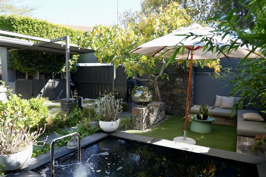To Let 2 Bedroom Property for Rent in Gardens Western Cape
